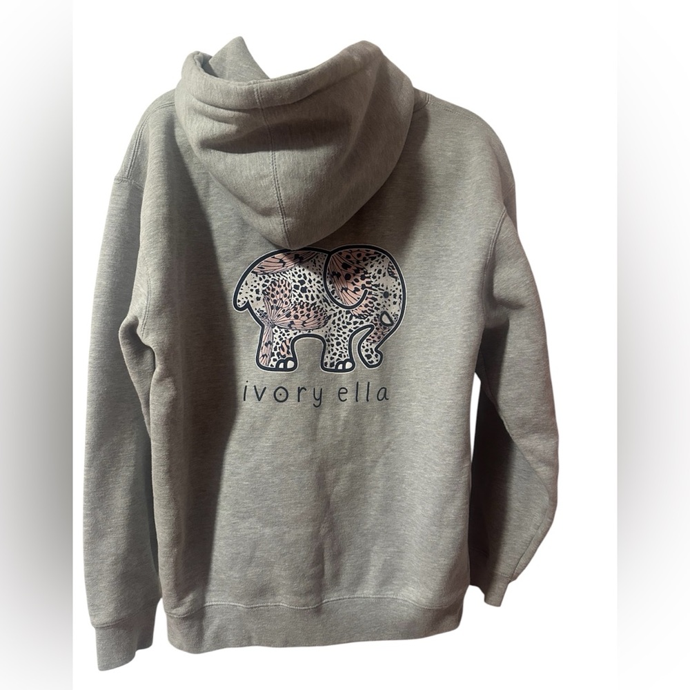 Ivory Ella gray elephant hoodie women’s medium
